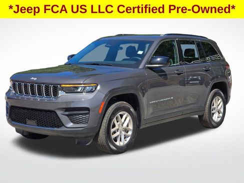 Used 2025 Jeep Grand Cherokee Laredo X AWD/4WD image 2