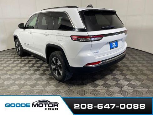 Used 2024 Jeep Grand Cherokee Limited 4xe AWD/4WD image 5