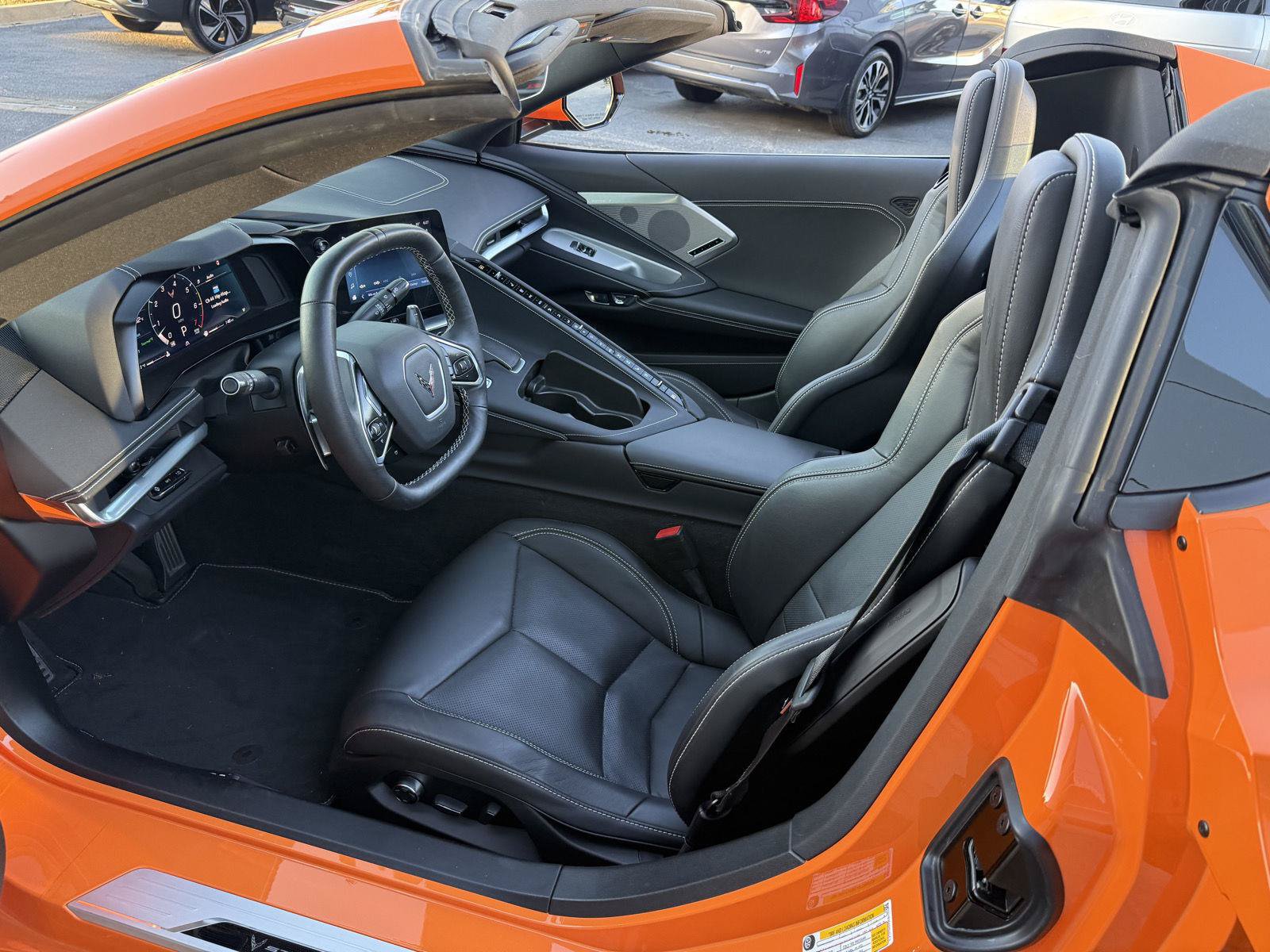 Used 2024 Chevrolet Corvette Stingray Preferred Conv w/ Z51 Performance Package RWD image 12