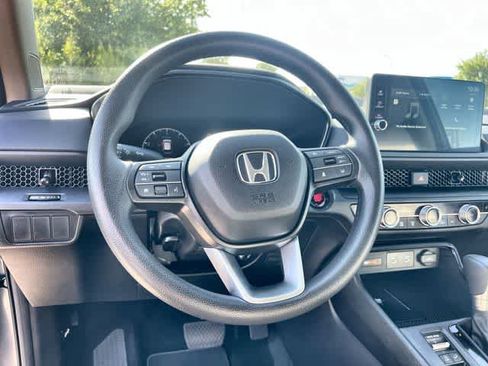 Used 2026 Honda CR-V EX image 17
