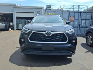 Used 2023 Toyota Highlander XLE AWD/4WD video 2