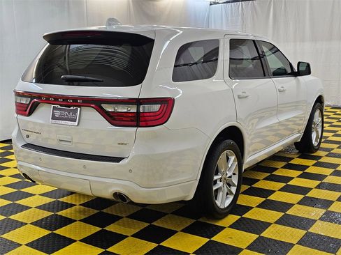 Used 2022 Dodge Durango GT image 3