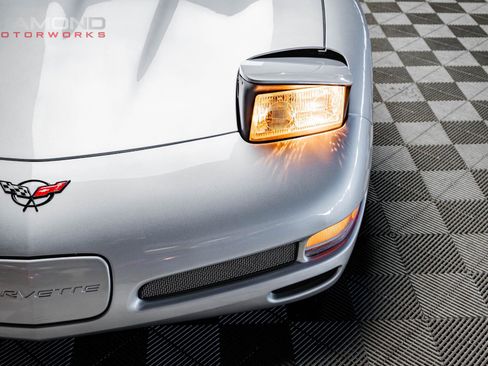 Used 2002 Chevrolet Corvette Z06 w/ Memory Pkg image 65