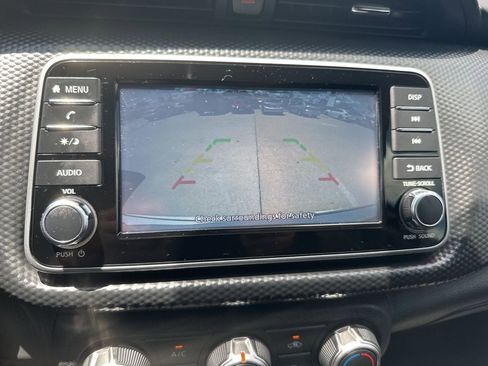 Used 2025 Nissan Kicks Play S FWD image 6