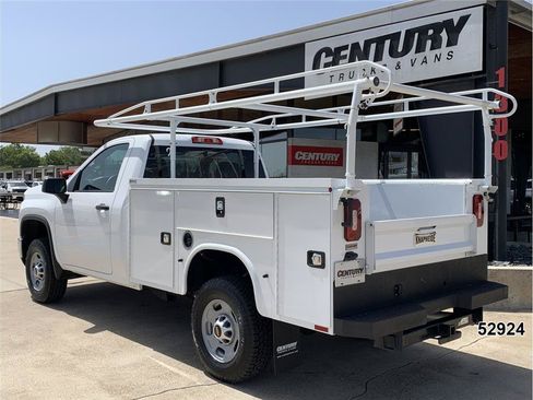 Used 2024 Chevrolet Silverado 2500 W/T w/ WT Convenience Package RWD image 6