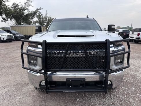 Used 2020 Chevrolet Silverado 3500 LT w/ Convenience Package AWD/4WD image 9