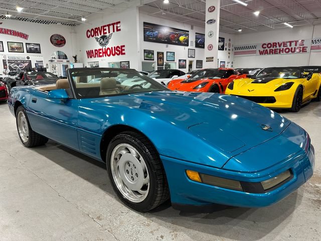 Used 1992 Chevrolet Corvette Convertible RWD image 28
