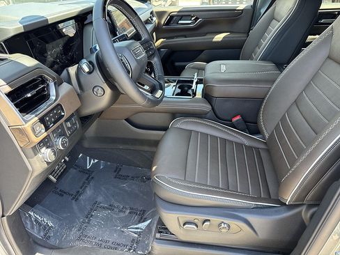 New 2026 GMC Yukon XL Denali Ultimate AWD/4WD image 20