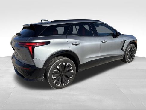 Used 2024 Chevrolet Blazer EV RS image 4