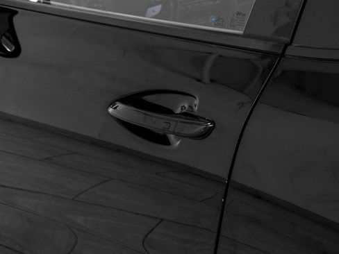 Used 2019 Hyundai Veloster N N FWD image 36