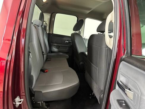 Used 2024 RAM 1500 Classic SLT image 27