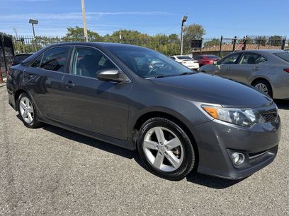 Used 2014 Toyota Camry SE