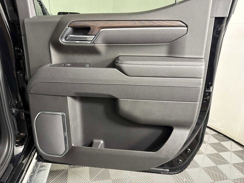 New 2026 GMC Sierra 1500 SLT w/ SLT Premium Plus Package image 28