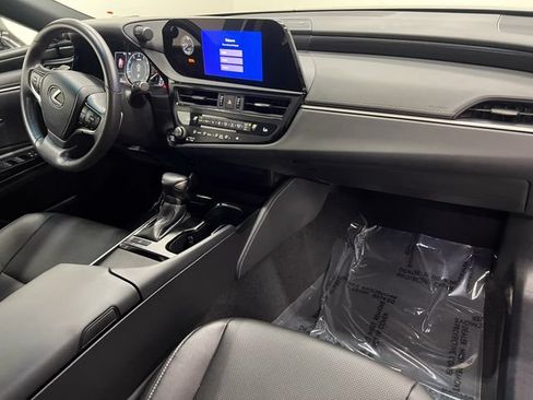 Certified 2025 Lexus ES 350 FWD image 12