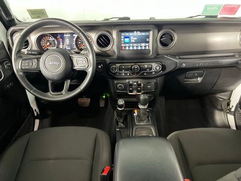 Used 2021 Jeep Wrangler Unlimited Sport image 13