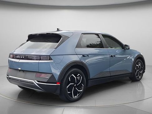 Certified 2024 Hyundai Ioniq 5 SEL RWD image 7