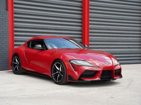 Used 2020 Toyota Supra Premium w/ Driver Assist Package RWD image 6