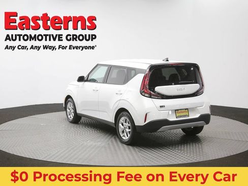 Used 2024 Kia Soul LX w/ Option Group 015 FWD image 62