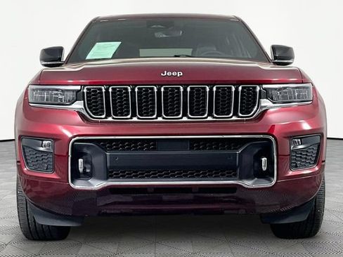 Used 2023 Jeep Grand Cherokee Overland AWD/4WD image 2