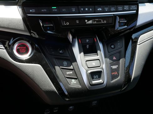 Certified 2026 Honda Odyssey Touring image 24
