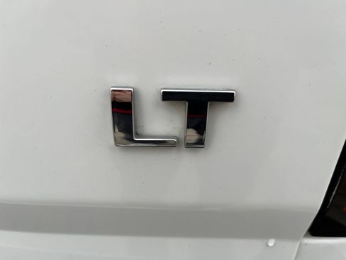 Used 2020 Chevrolet Colorado LT image 47