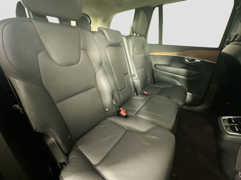 Certified 2024 Volvo XC90 B5 Plus image 29