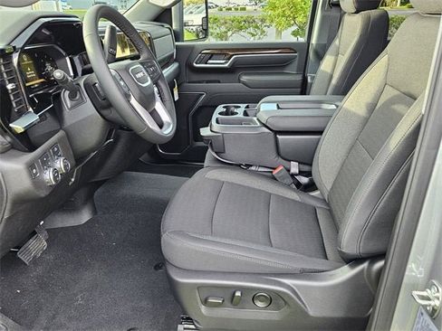 New 2026 GMC Sierra 2500 SLE w/ SLE Value Package; image 9