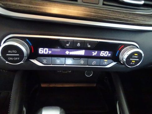 Used 2020 Nissan Altima 2.5 SL AWD/4WD image 13