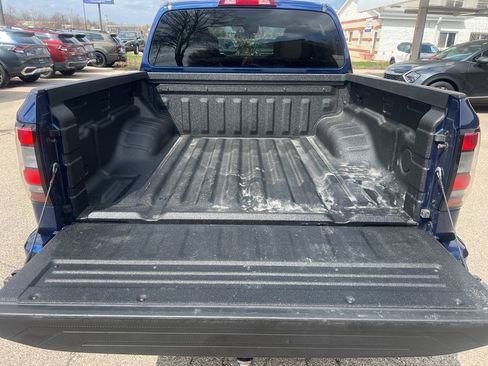 Certified 2023 Nissan Frontier SV w/ Technology Package image 11