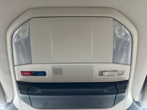 Used 2023 Subaru Ascent Limited image 37