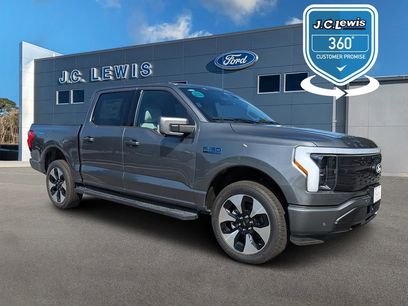 New 2025 Ford F150 Lightning Platinum