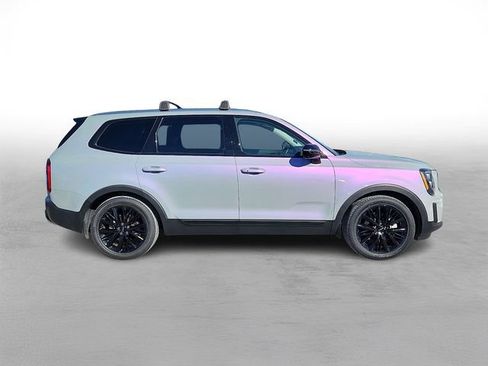 Used 2022 Kia Telluride SX w/ SX Prestige Package image 7