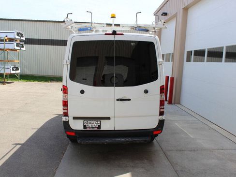Used 2012 Mercedes-Benz Sprinter 2500 image 7
