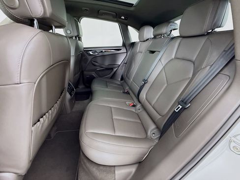 New 2026 Porsche Macan image 24