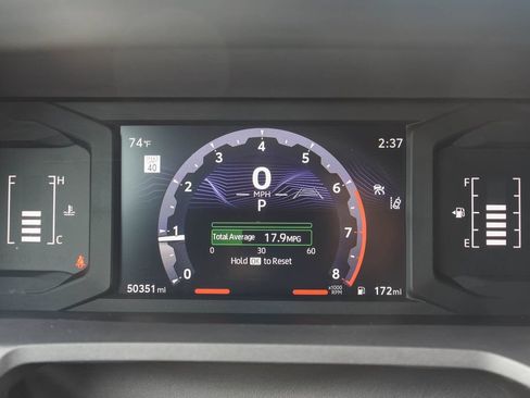 Used 2024 Toyota Tacoma SR5 AWD/4WD image 23