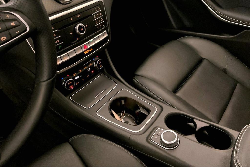 Used 2019 Mercedes-Benz GLA 250 4MATIC image 22