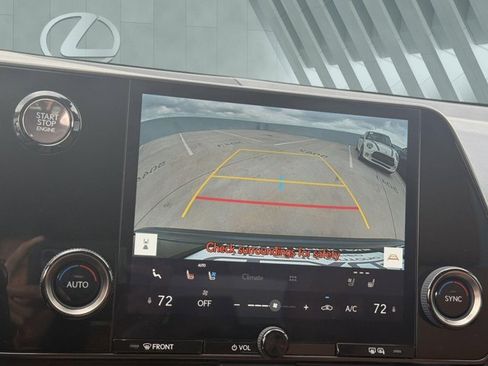 Certified 2025 Lexus NX 250 FWD w/ Towing Package (2000 Lbs) image 19