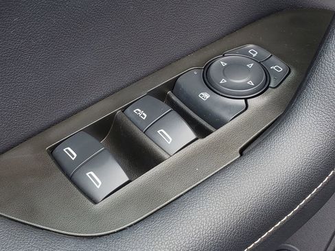 Used 2024 Chevrolet Blazer LT w/ Convenience Package FWD image 26