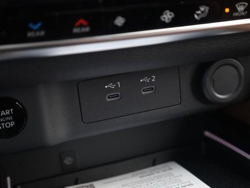 New 2026 Nissan Rogue Platinum w/ Platinum Premium Package image 18