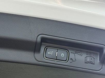 New 2026 Ford Explorer Active w/ Active Comfort Package