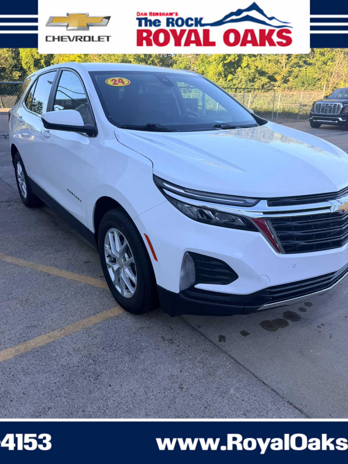 Used 2024 Chevrolet Equinox LT w/ LPO, Floor Liner Package FWD image 7