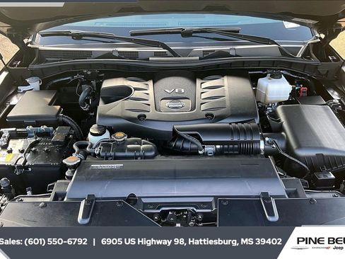 Used 2024 Nissan Armada SL w/ Captain's Chairs Package image 8