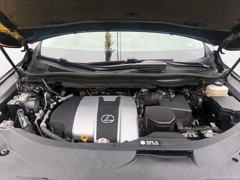 Used 2020 Lexus RX 350L Premium w/ Premium Package image 28