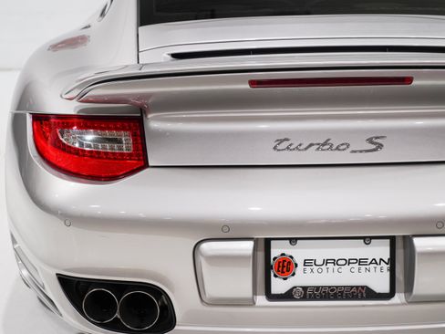 Used 2013 Porsche 911 Turbo S AWD/4WD image 36