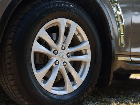 Used 2012 INFINITI FX35 2WD w/ Premium Pkg image 30