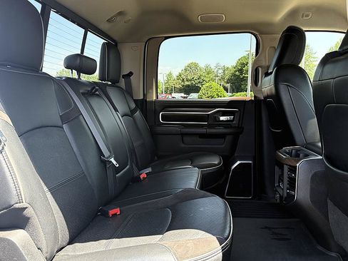 Used 2022 RAM 2500 Laramie AWD/4WD image 11