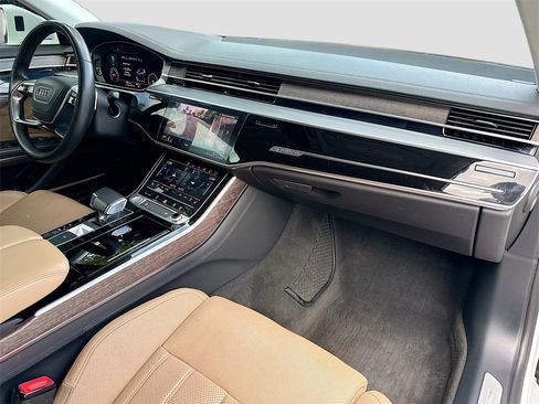 Used 2020 Audi A8 L 4.0T w/ Executive Package image 34