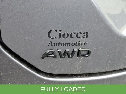 Used 2025 Honda Pilot Black Edition image 41