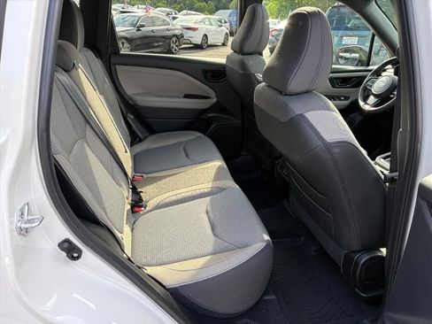 Used 2025 Subaru Forester Premium AWD/4WD image 20