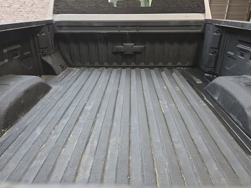 Used 2023 Chevrolet Silverado 2500 LT image 16